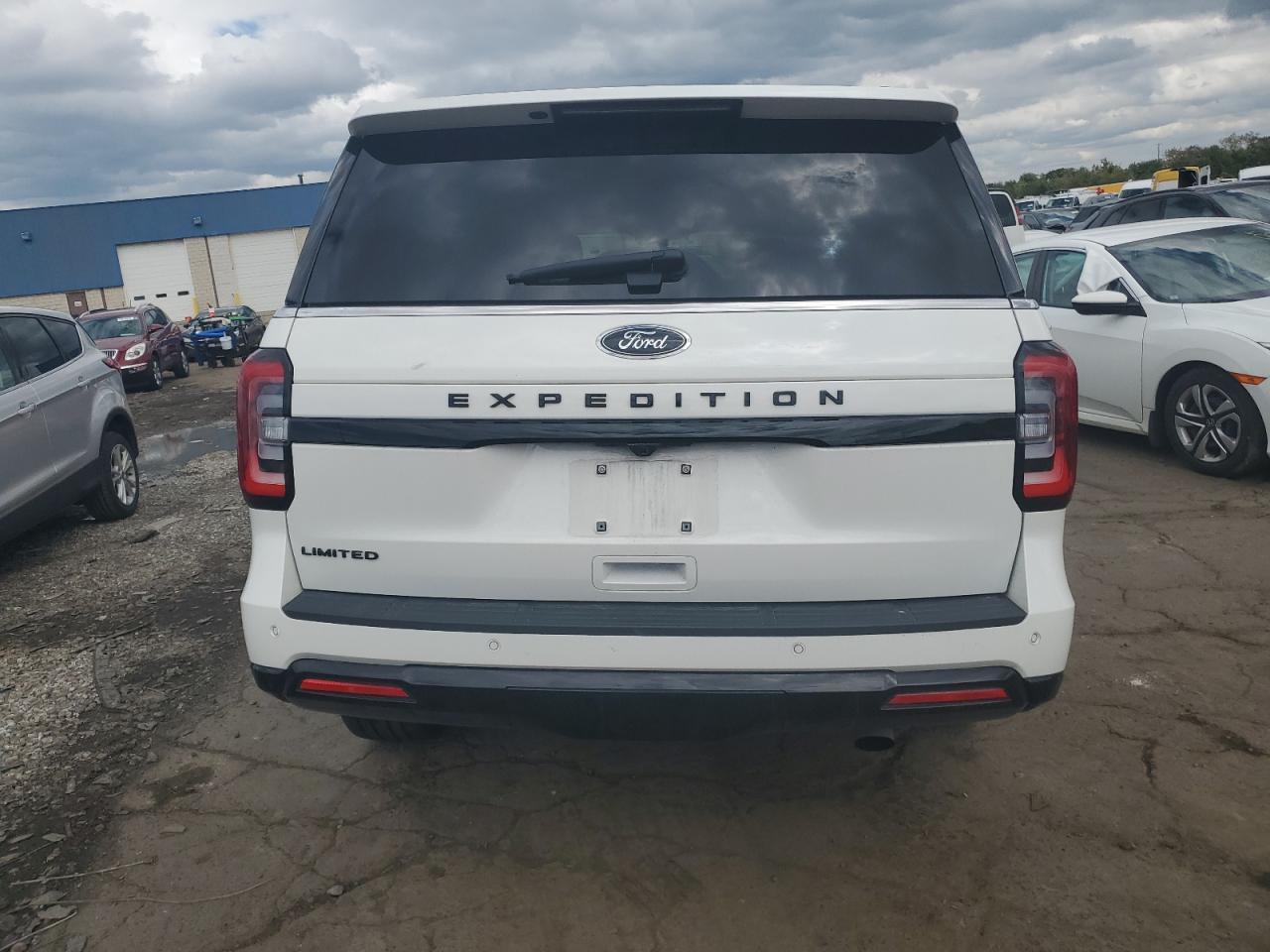 2024 Ford Expedition Limited VIN: 1FMJU2A87REB08684 Lot: 70516485
