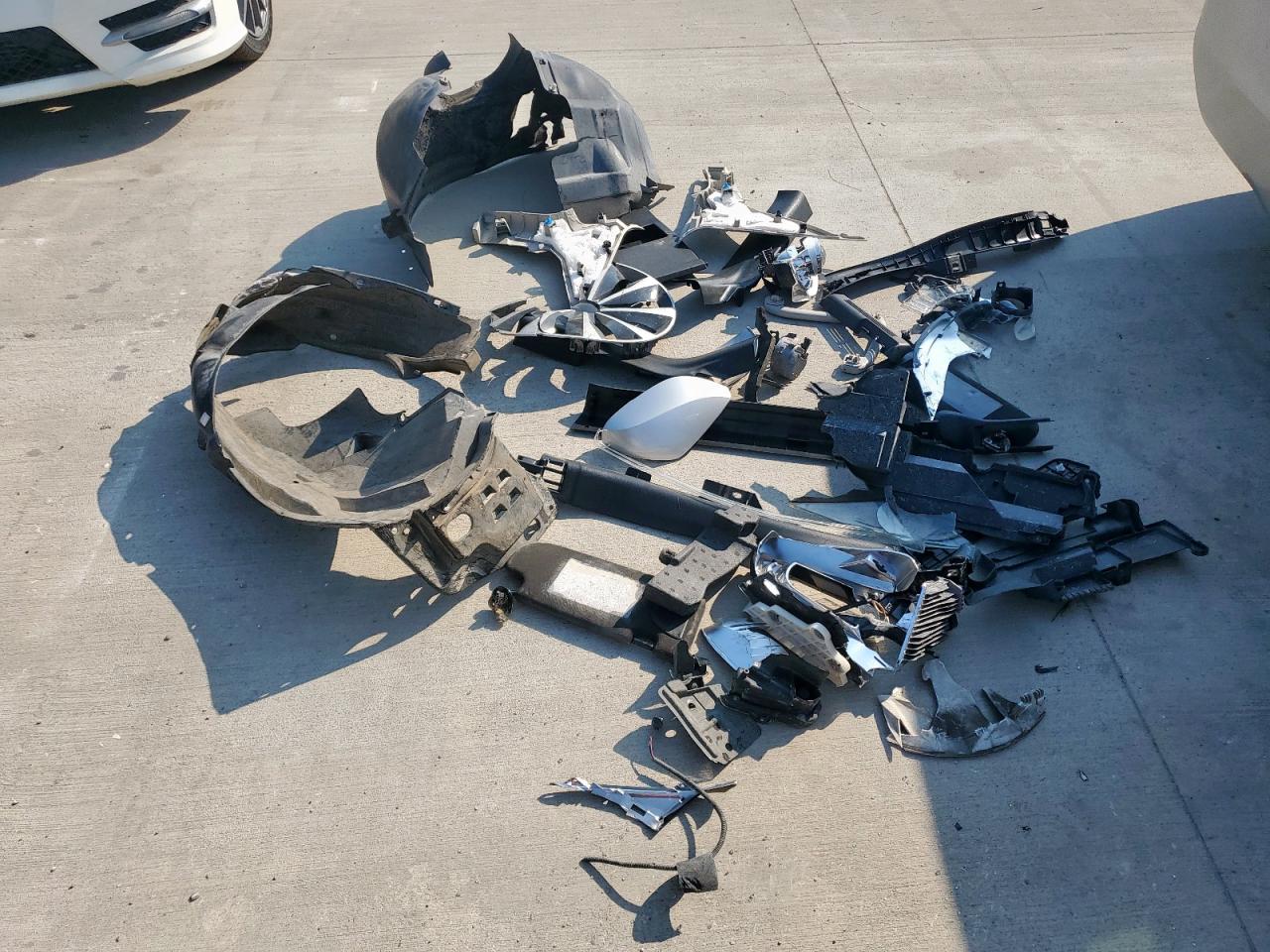 2018 Infiniti Q50 Luxe VIN: JN1EV7AP6JM358499 Lot: 80745835