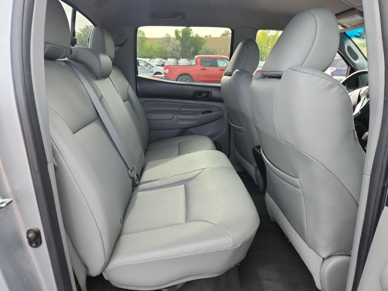 2015 Toyota Tacoma Double Cab VIN: 3TMLU4EN9FM182106 Lot: 82088595