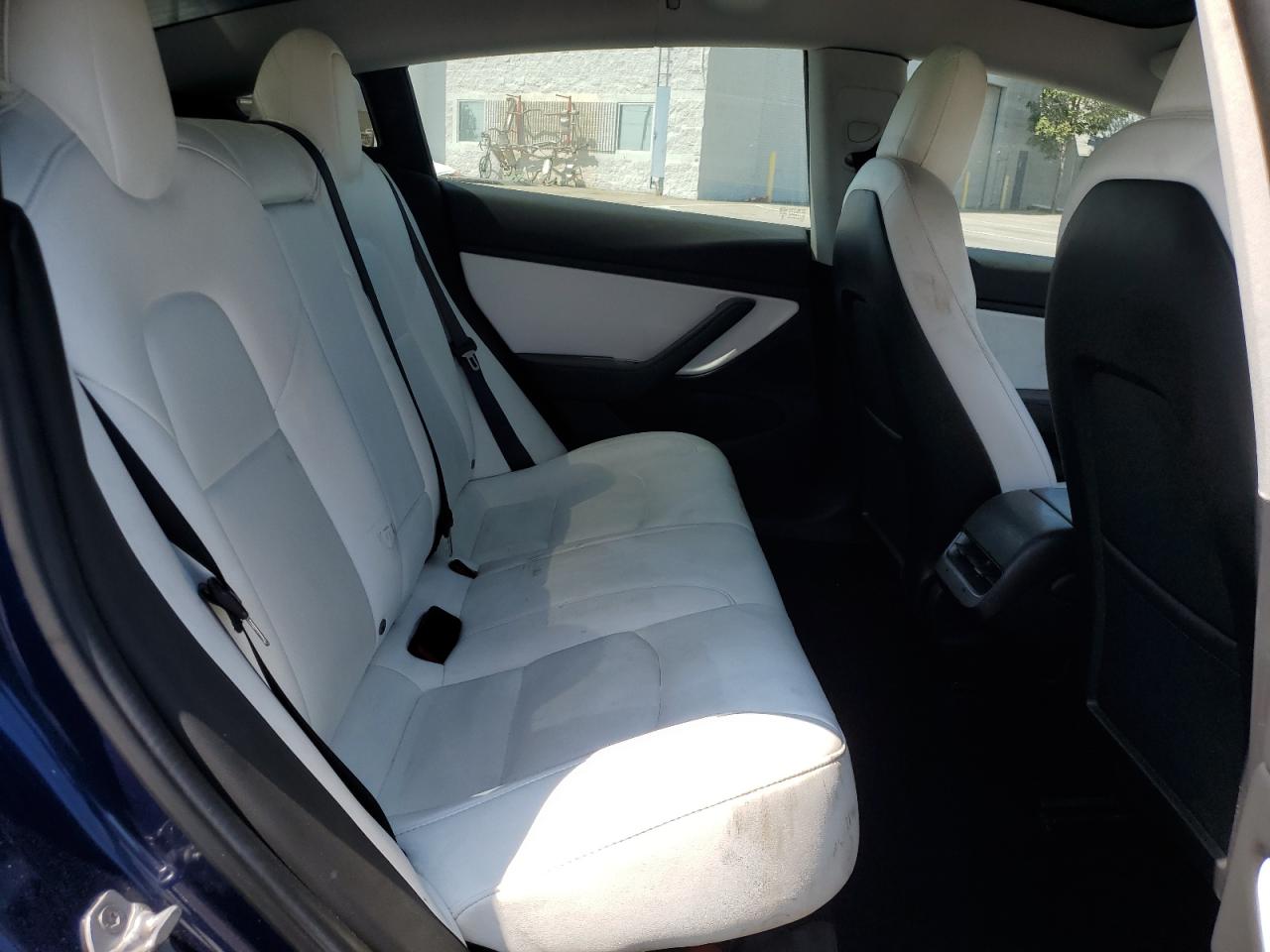 2019 Tesla Model 3 VIN: 5YJ3E1EAXKF431763 Lot: 70390085