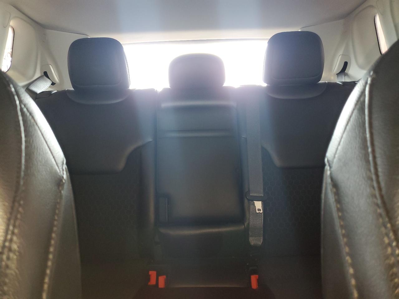 2018 Jeep Compass Latitude VIN: 3C4NJDBB6JT304267 Lot: 81713085