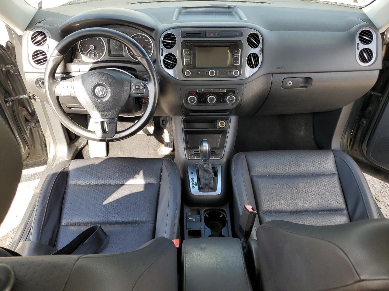 2012 Volkswagen Tiguan S VIN: WVGAV7AX4CW000140 Lot: 80901355