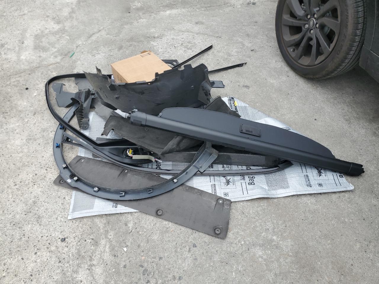2024 Land Rover Discovery Sport S VIN: SALCJ2FX2RH348951 Lot: 84257905
