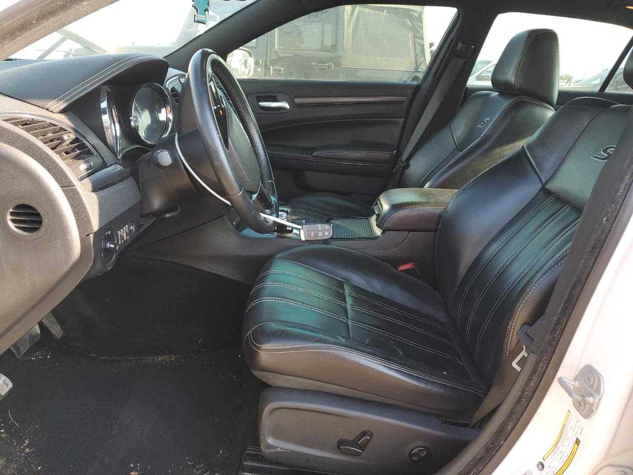 2014 Chrysler 300 S VIN: 2C3CCAGG1EH376954 Lot: 70719655