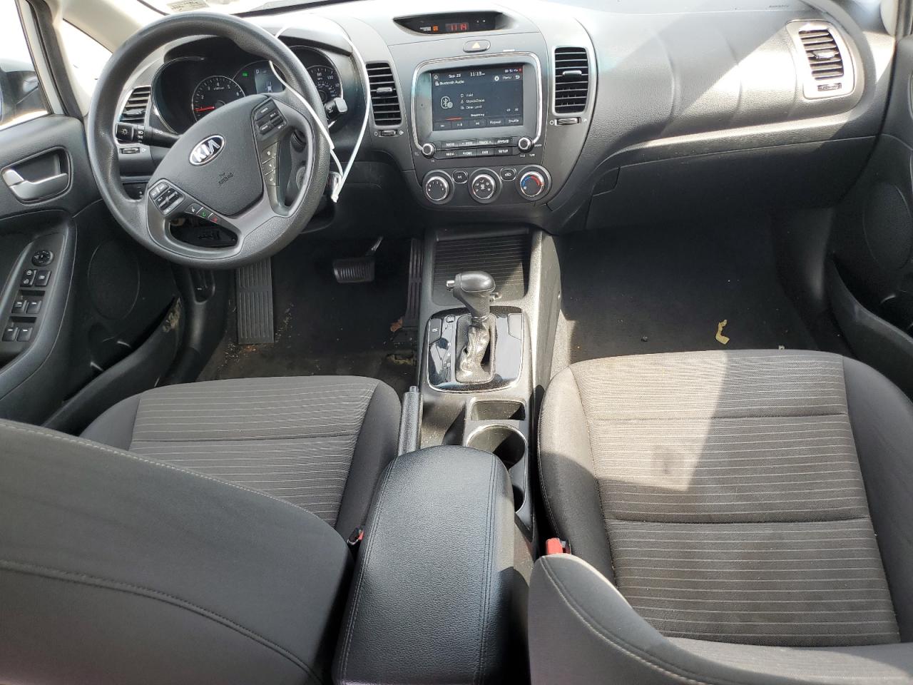 2018 Kia Forte Lx VIN: 3KPFL4A75JE212504 Lot: 81236035