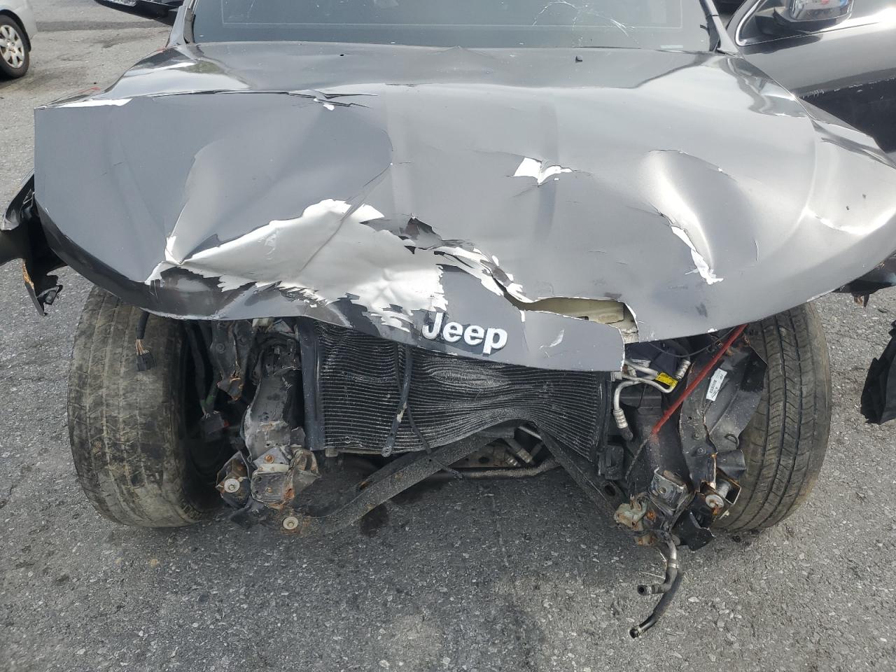 2015 Jeep Grand Cherokee Limited VIN: 1C4RJFBGXFC738199 Lot: 81890915