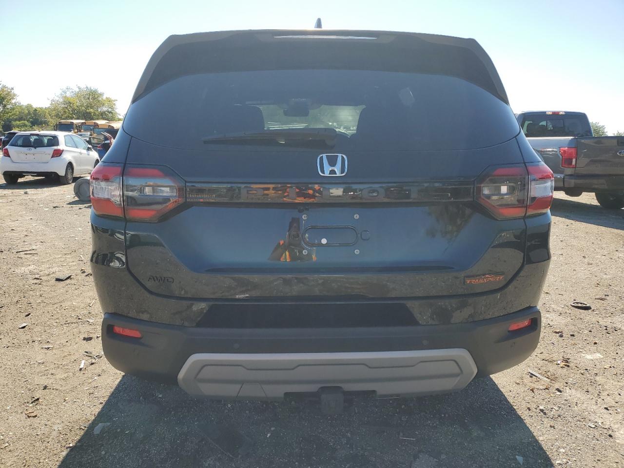 2025 Honda Pilot Trailsport VIN: 5FNYG1H6XSB049689 Lot: 72036055
