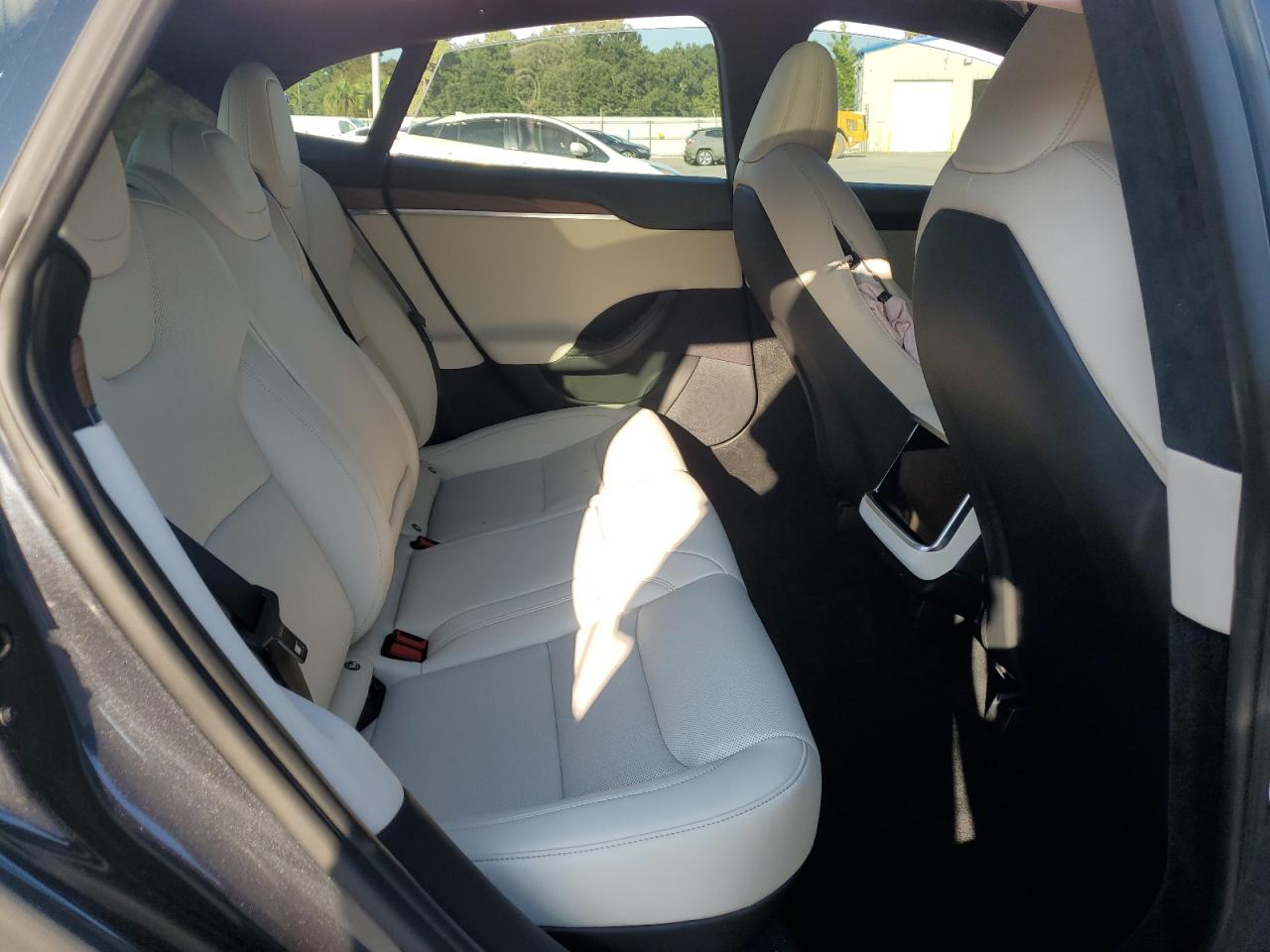 2024 Tesla Model S VIN: 5YJSA1E56RF542993 Lot: 70690585