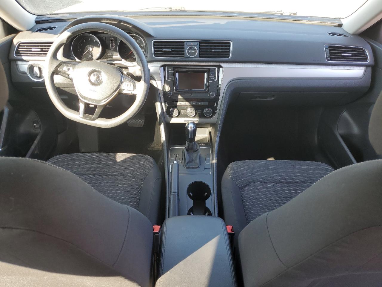 2017 Volkswagen Passat S VIN: 1VWAT7A35HC003013 Lot: 81798885