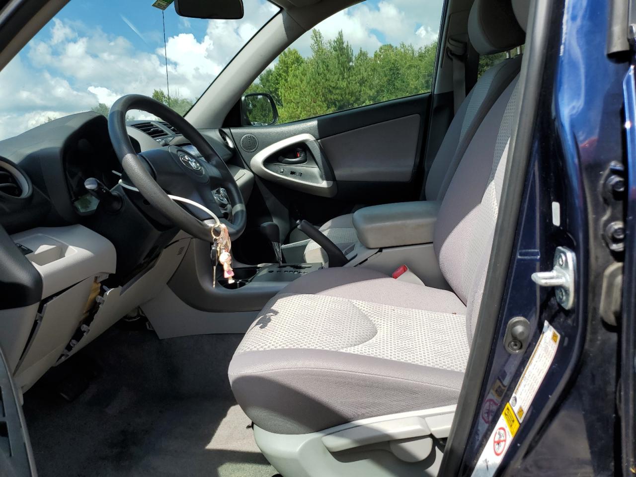 2007 Toyota Rav4 VIN: JTMZD33V575051379 Lot: 84378195