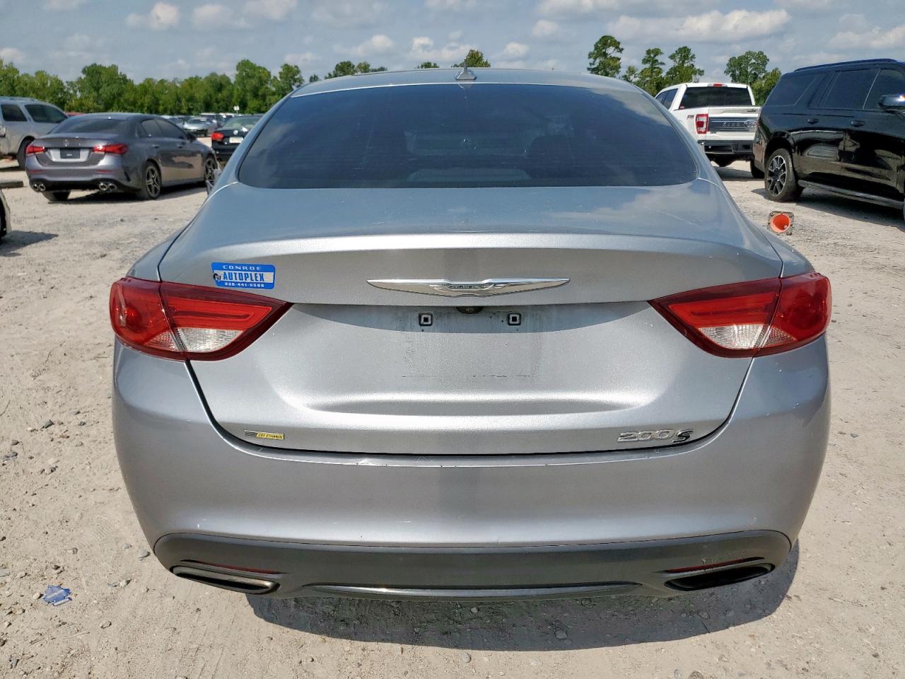 2015 Chrysler 200 S VIN: 1C3CCCBB0FN613708 Lot: 71655585