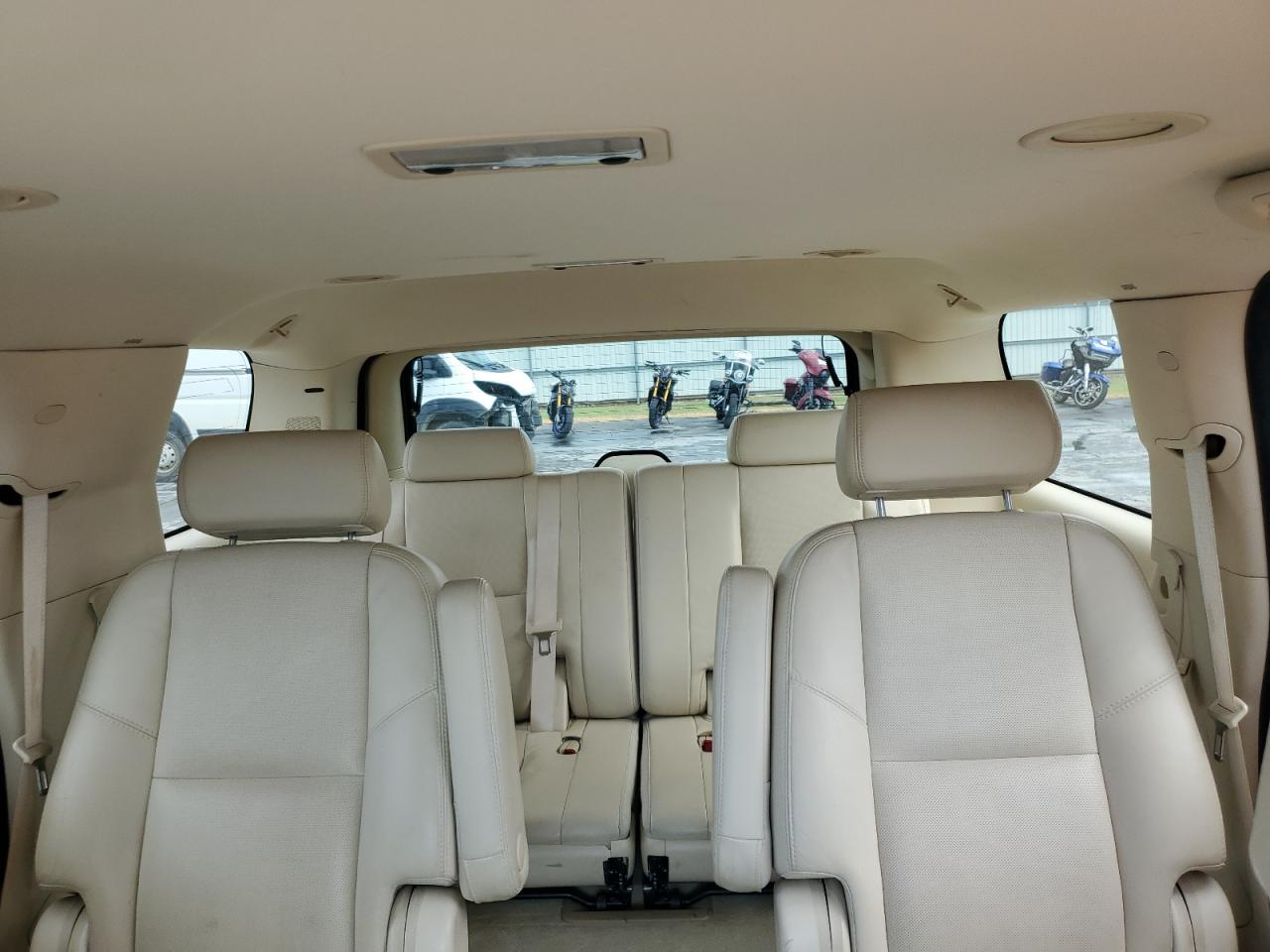 2007 Cadillac Escalade Luxury VIN: 1GYEC63897R270670 Lot: 81708225