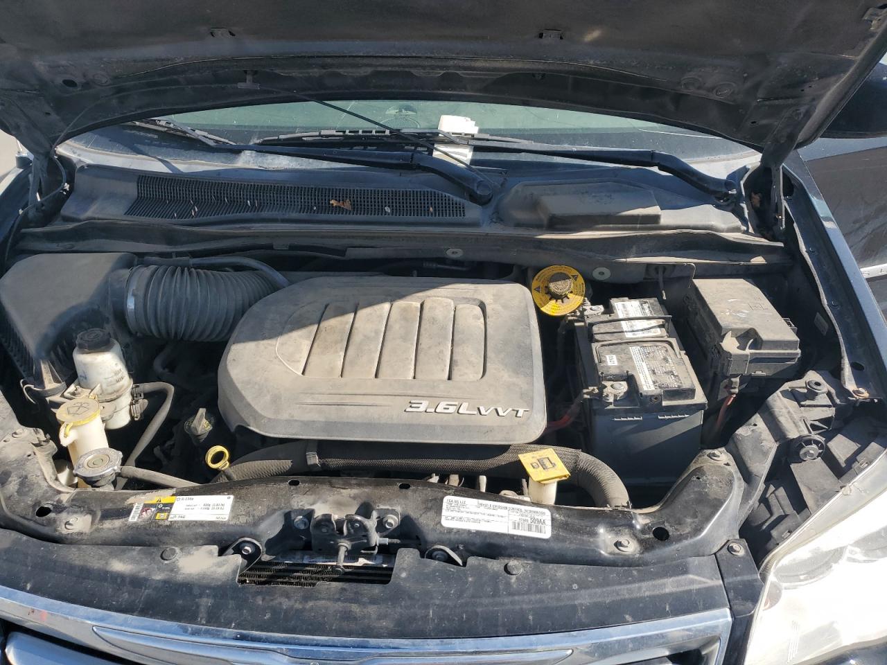 2016 Chrysler Town & Country Touring VIN: 2C4RC1BG9GR301235 Lot: 80667825