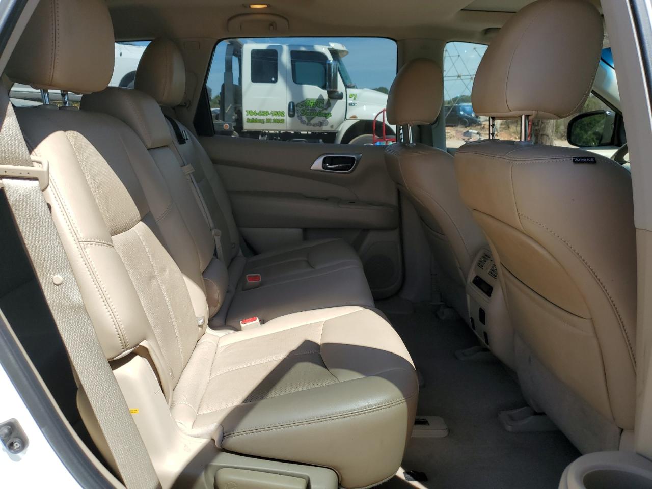2015 Nissan Pathfinder S VIN: 5N1AR2MN1FC611041 Lot: 80826115