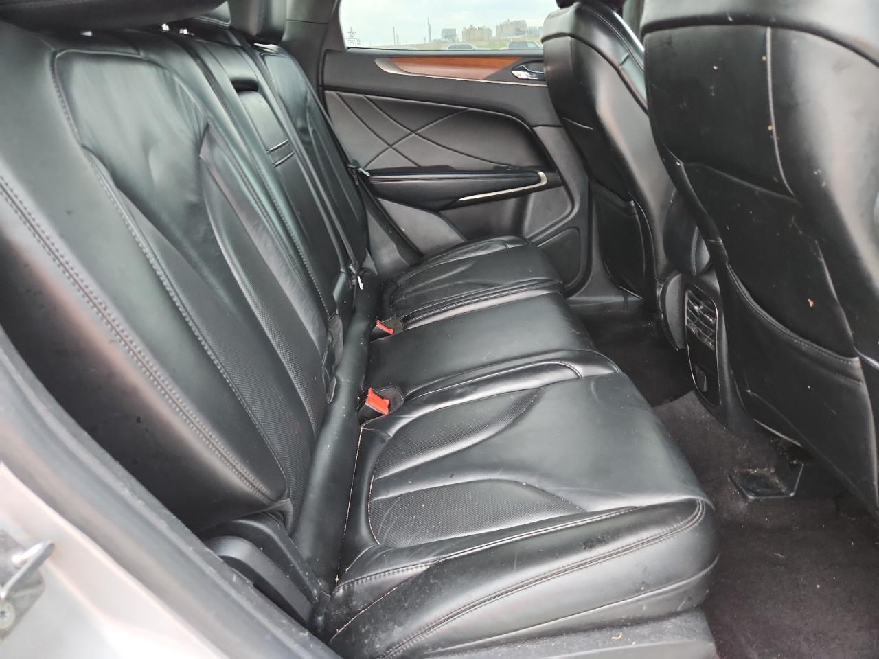 2018 Lincoln Mkc Select VIN: 5LMCJ2D9XJUL18192 Lot: 71043165