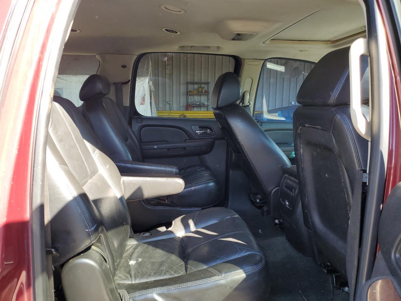 2007 GMC Yukon Xl C1500 VIN: 1GKFC16077J261844 Lot: 81578115
