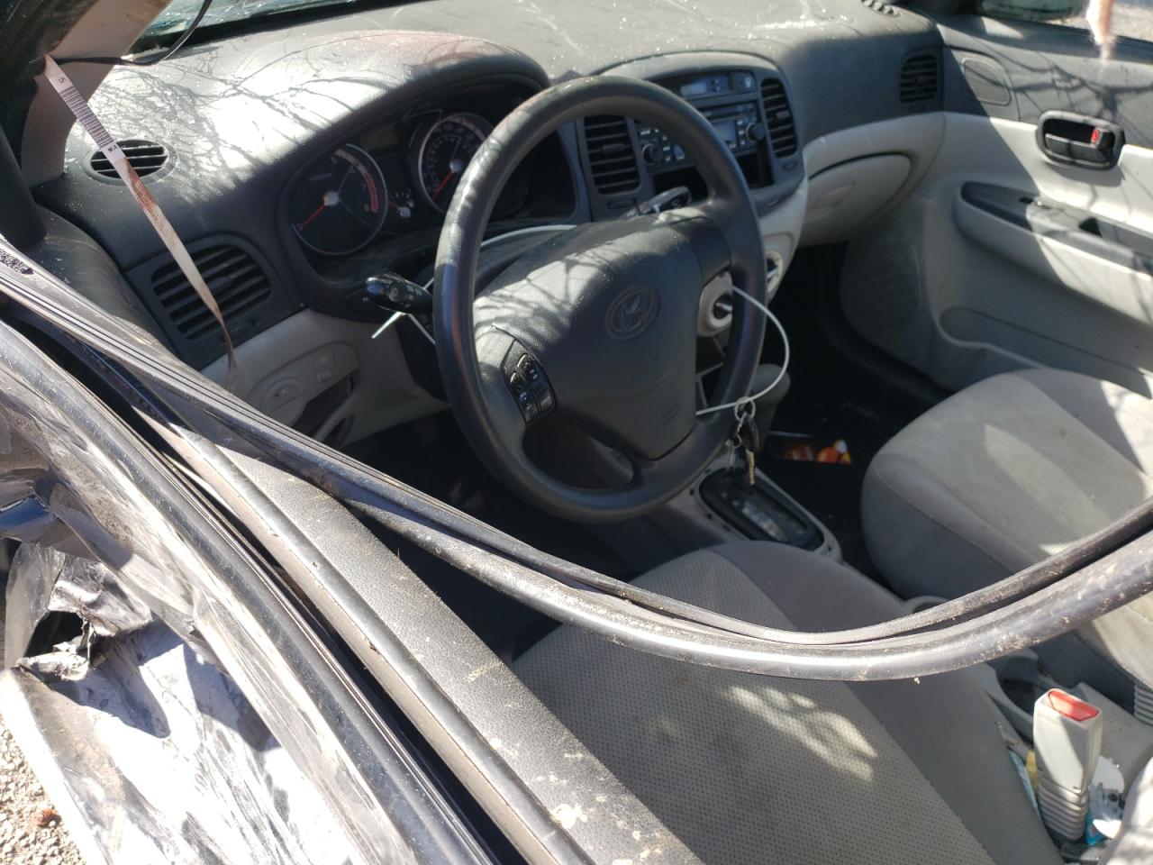 2009 Hyundai Accent Gls VIN: KMHCN45C59U335863 Lot: 84628665