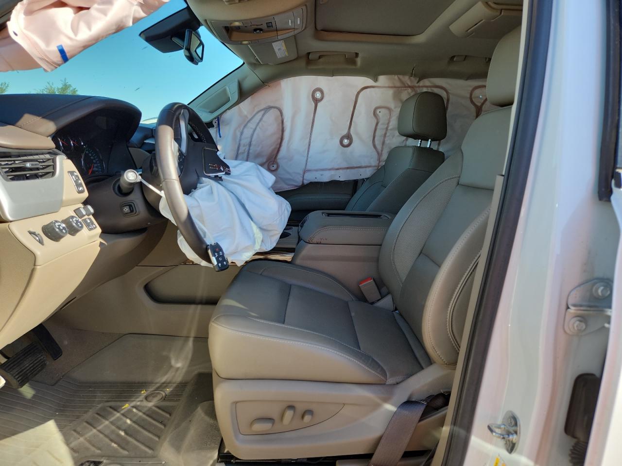 2020 GMC Yukon Slt VIN: 1GKS2BKC2LR221478 Lot: 71496895