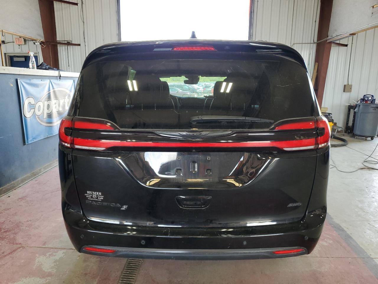 2024 Chrysler Pacifica Touring L VIN: 2C4RC3BG2RR134876 Lot: 86300535