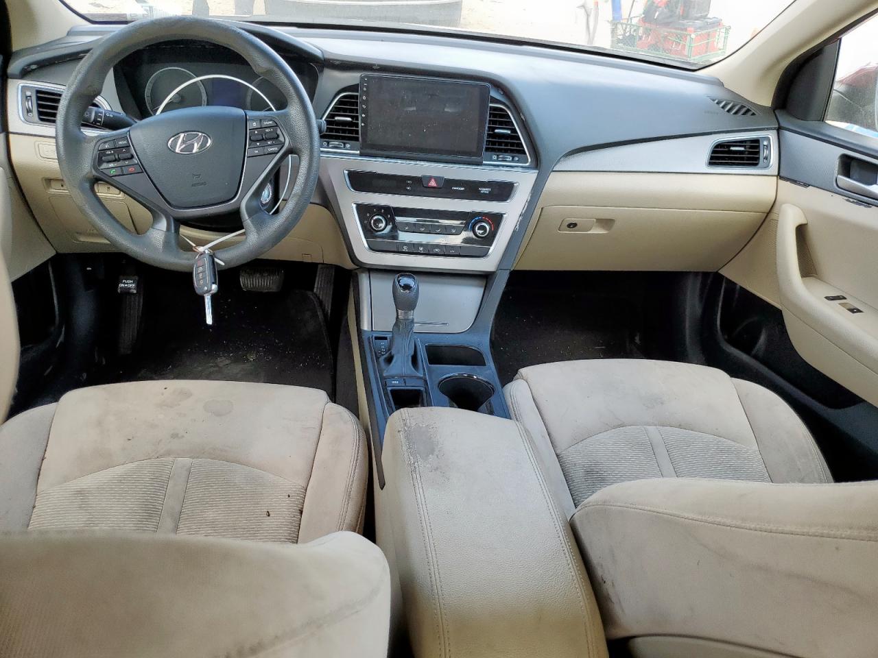 2015 Hyundai Sonata Se VIN: 5NPE24AFXFH211311 Lot: 81220355