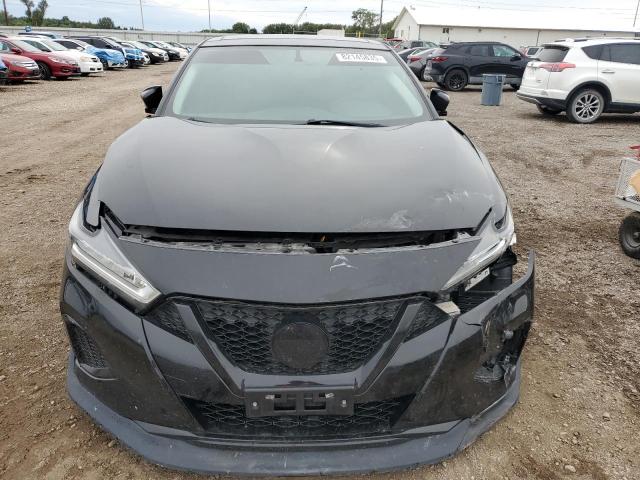 NISSAN MAXIMA 2019 Черный