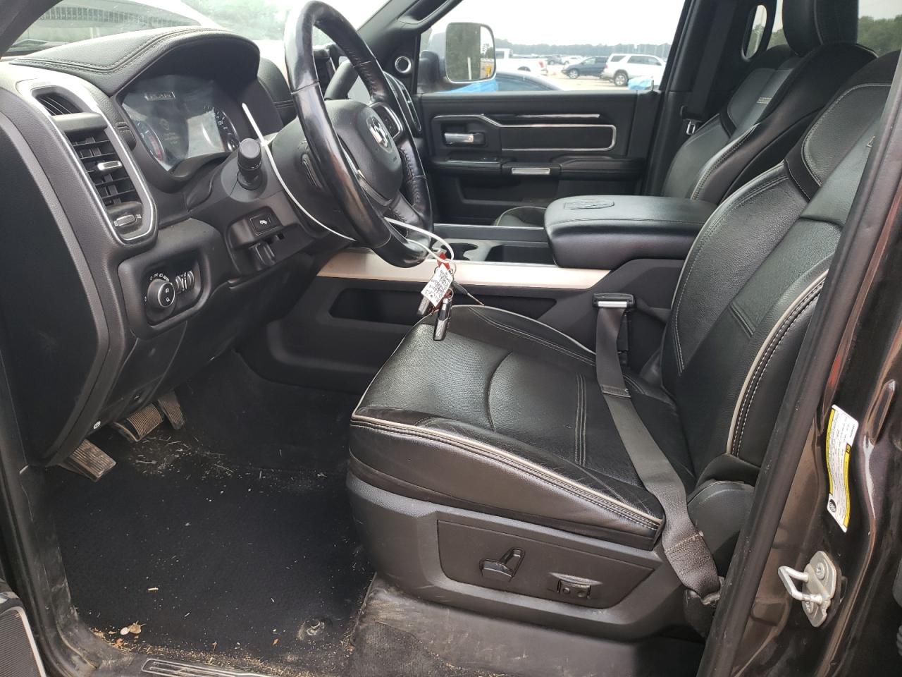 2019 Ram 2500 Laramie VIN: 3C6UR5NL2KG590991 Lot: 70886615