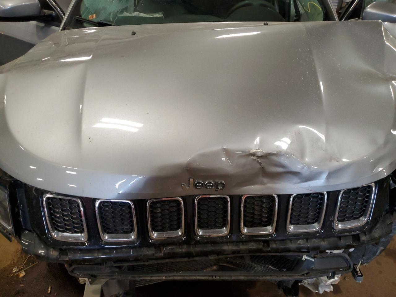 2018 Jeep Compass Latitude VIN: 3C4NJDBB1JT179453 Lot: 71779565