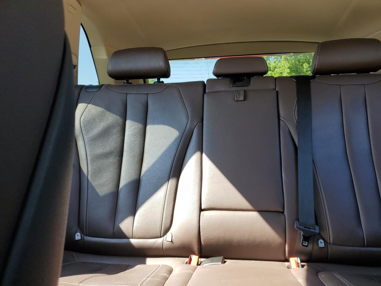 2015 BMW X5 xDrive35I VIN: 5UXKR0C58F0K52737 Lot: 70960235