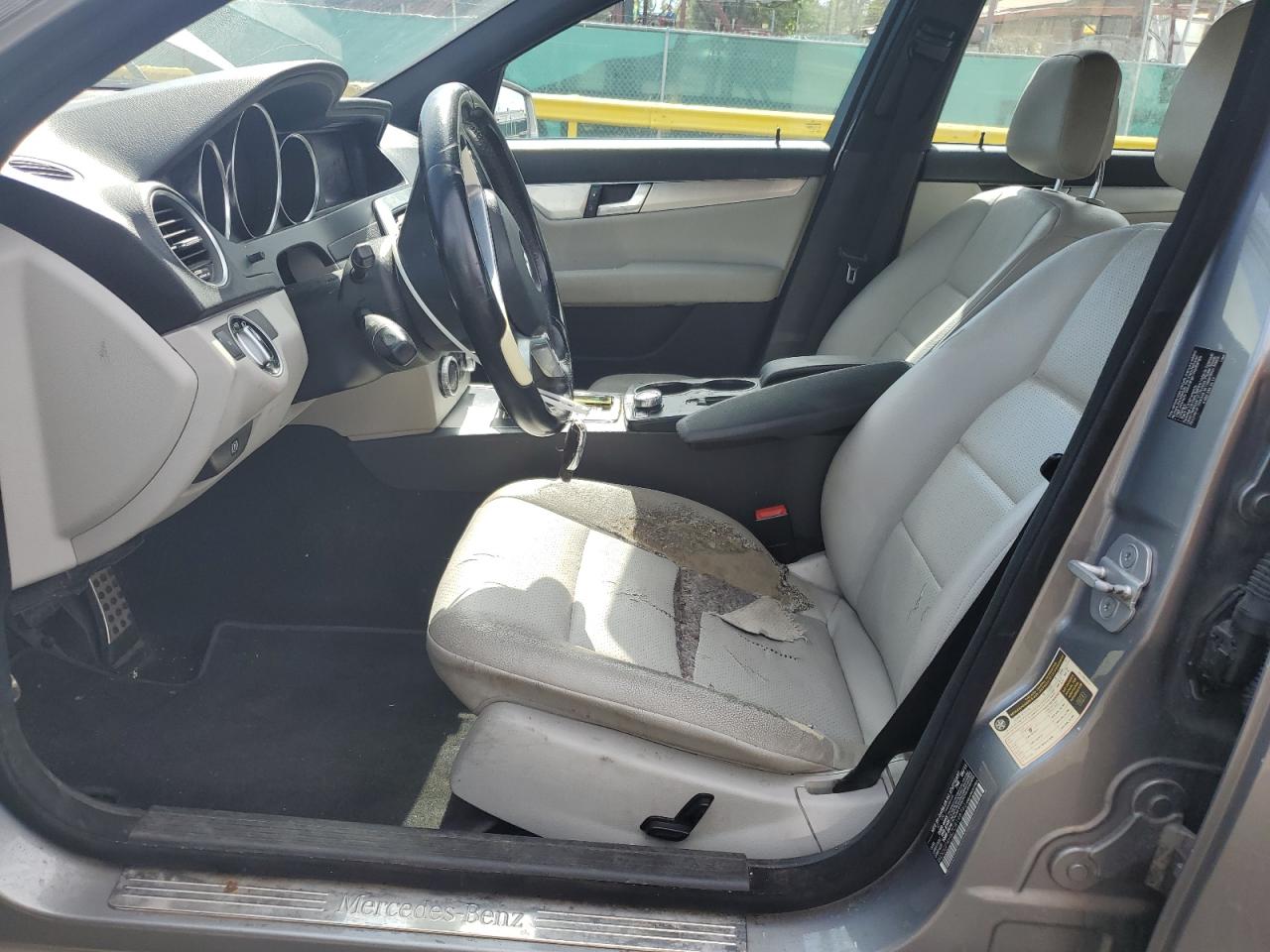 2012 Mercedes-Benz C 250 VIN: WDDGF4HB7CR198740 Lot: 81914465