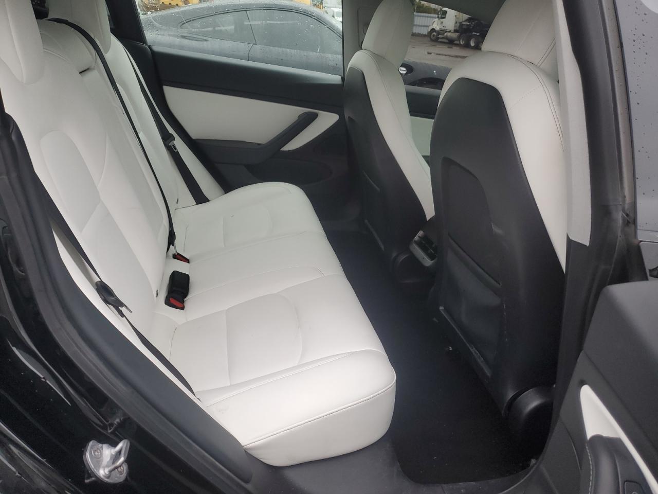 2021 Tesla Model 3 VIN: 5YJ3E1EBXMF852846 Lot: 81271615