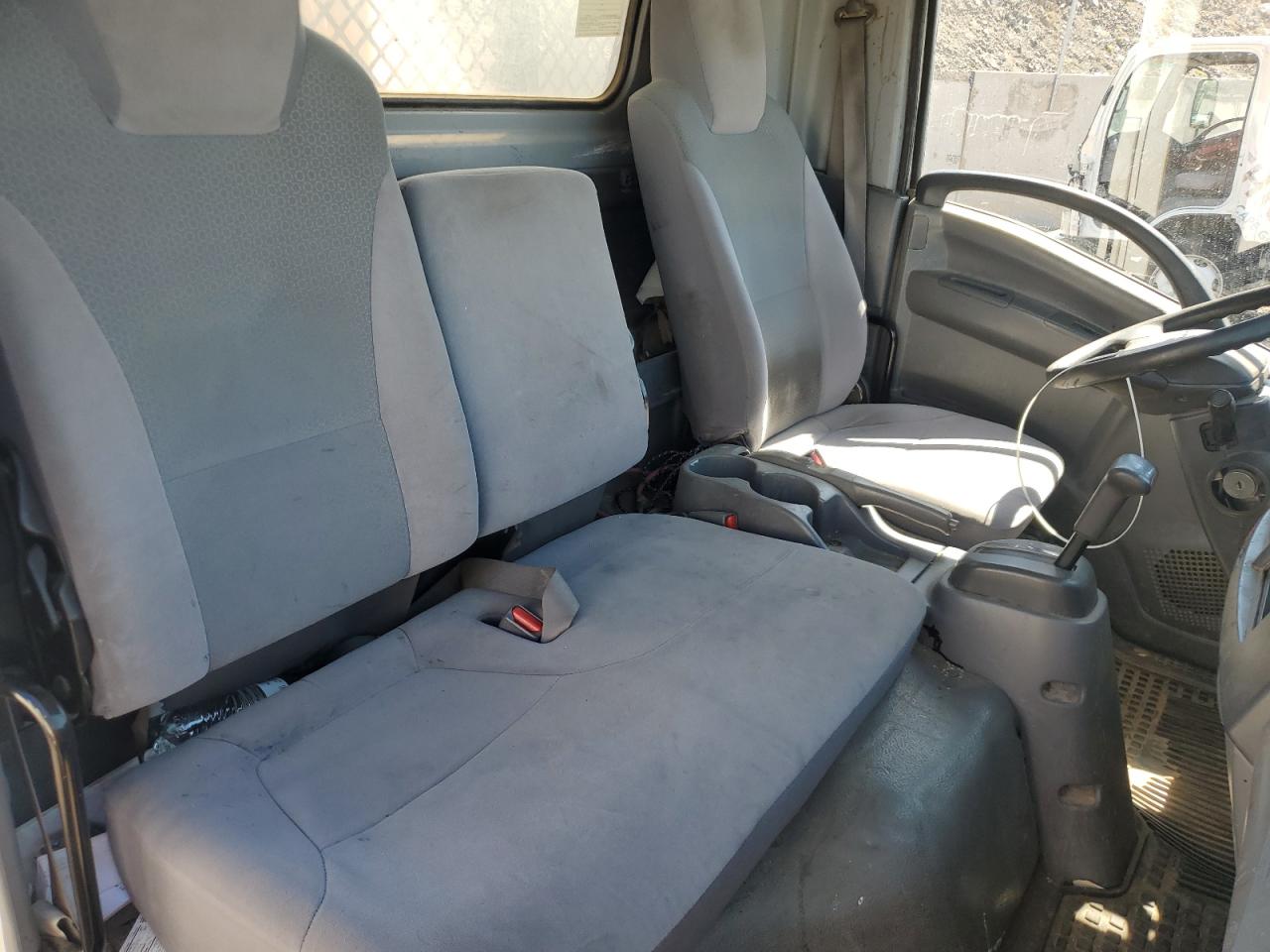 2016 Isuzu Npr Hd VIN: 54DC4W1B8GS802973 Lot: 81240045