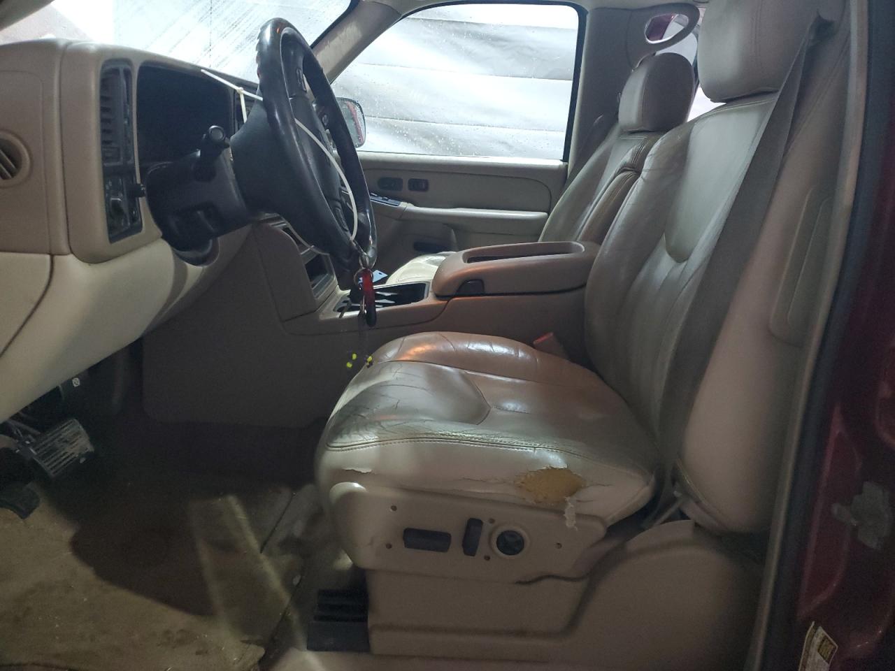 2005 Chevrolet Tahoe K1500 VIN: 1GNEK13TX5J115600 Lot: 82024495