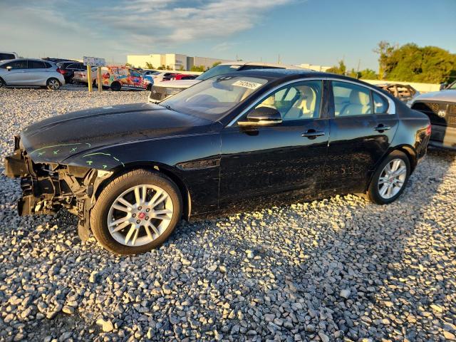  JAGUAR XE 2018 Czarny