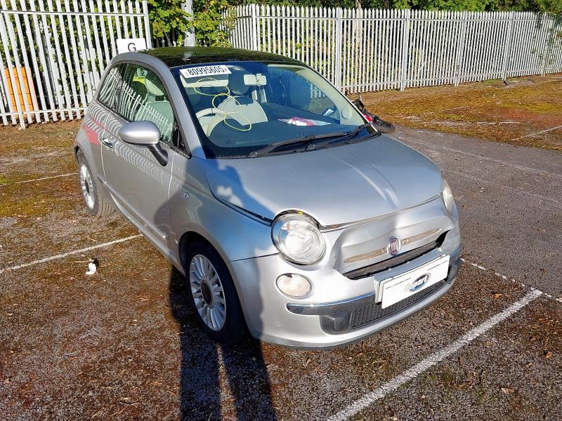 2010 FIAT 500 LOUNGE 