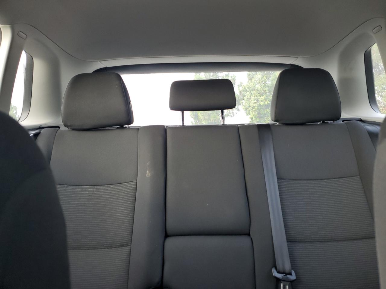 2015 Volkswagen Tiguan S VIN: WVGAV7AX2FW510703 Lot: 80712005