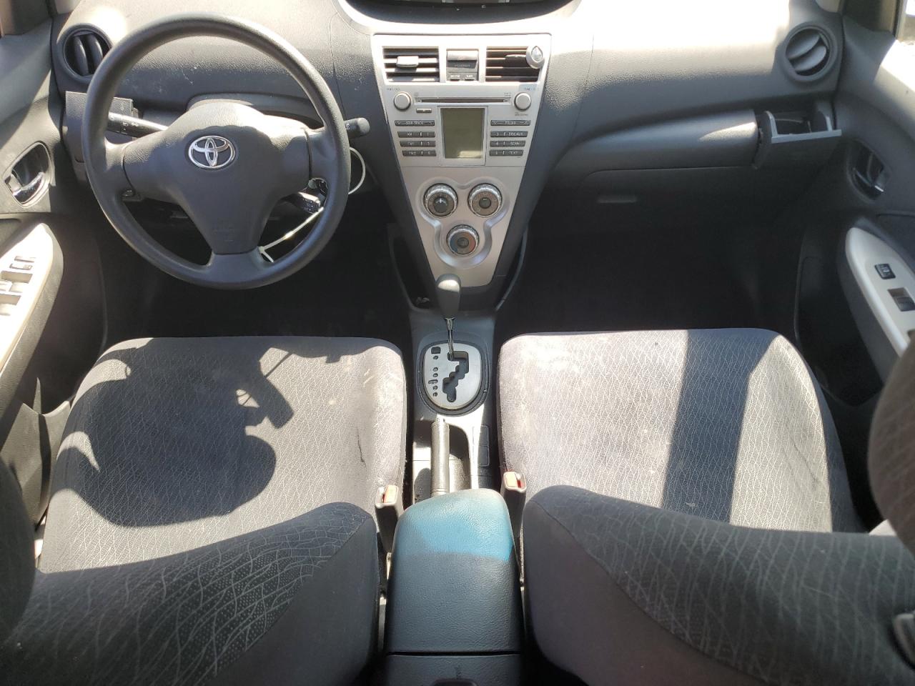 2008 Toyota Yaris VIN: JTDBT923081213550 Lot: 80998885
