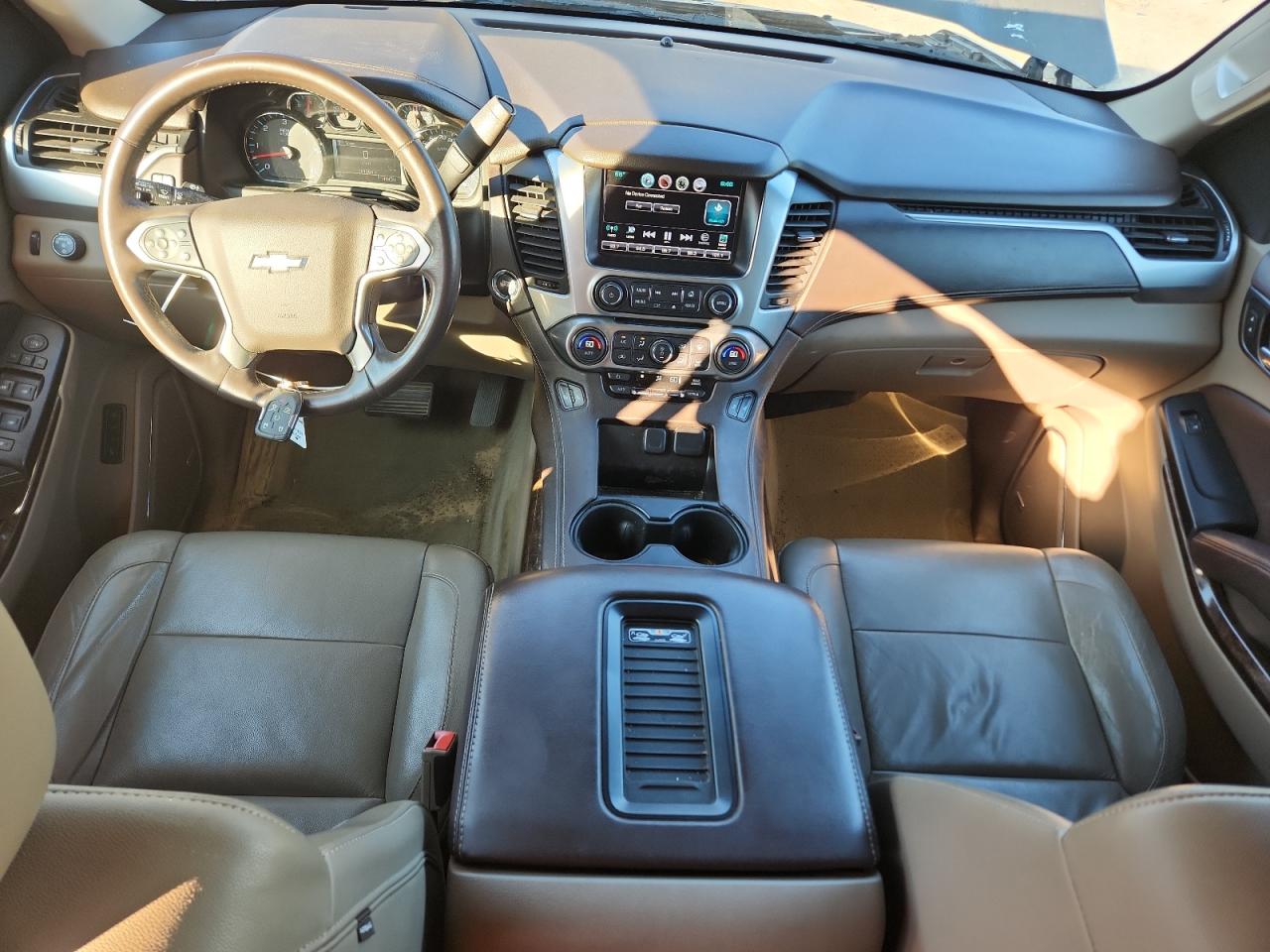 2016 Chevrolet Suburban C1500 Lt VIN: 1GNSCHKC2GR169407 Lot: 84255785