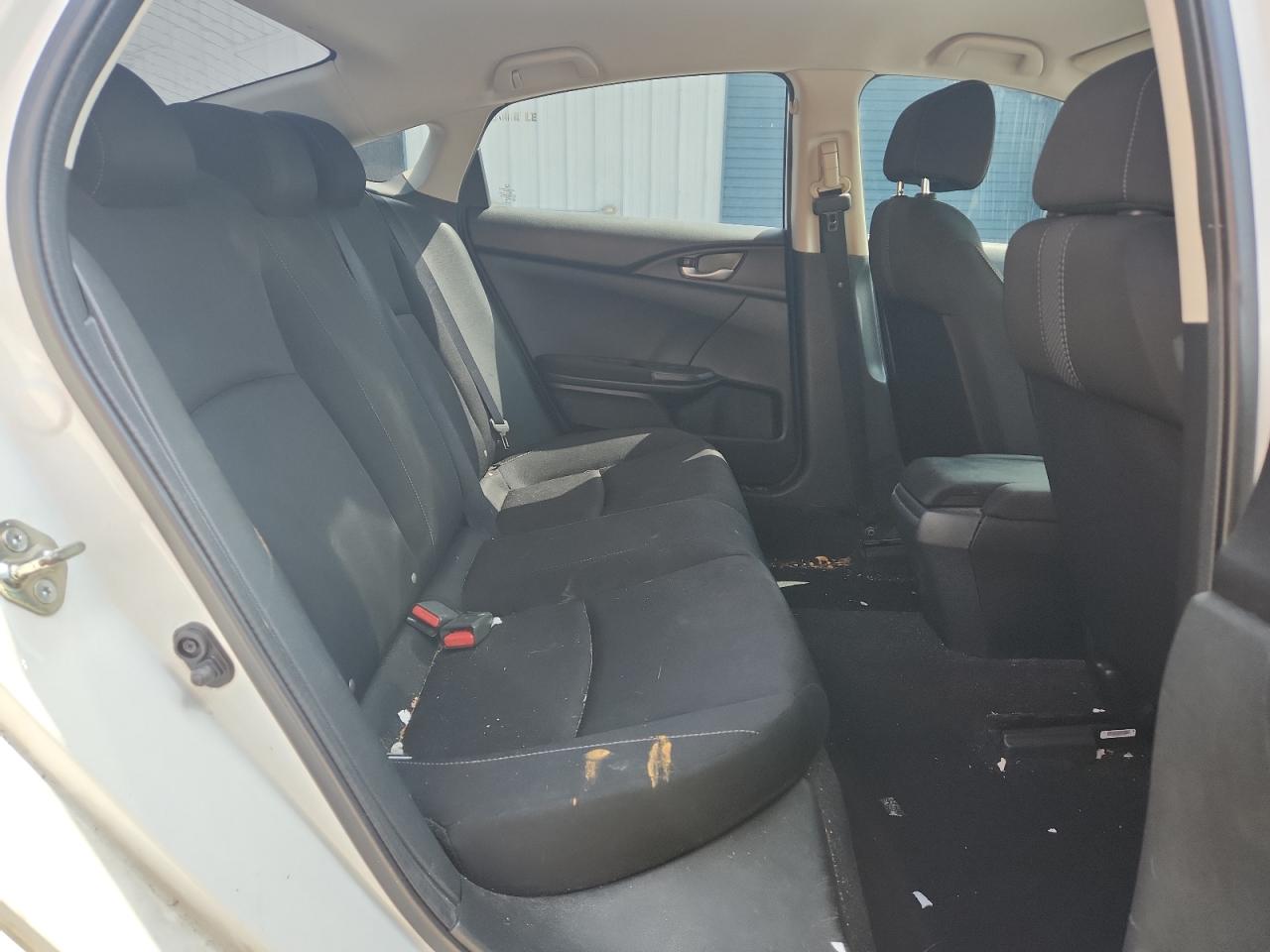 2020 Honda Civic Lx VIN: 2HGFC2F63LH585330 Lot: 80556365