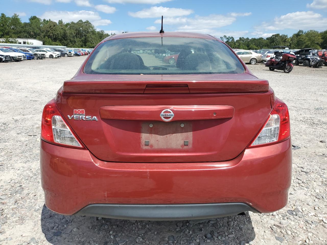 2018 Nissan Versa S VIN: 3N1CN7AP2JL863103 Lot: 71776985