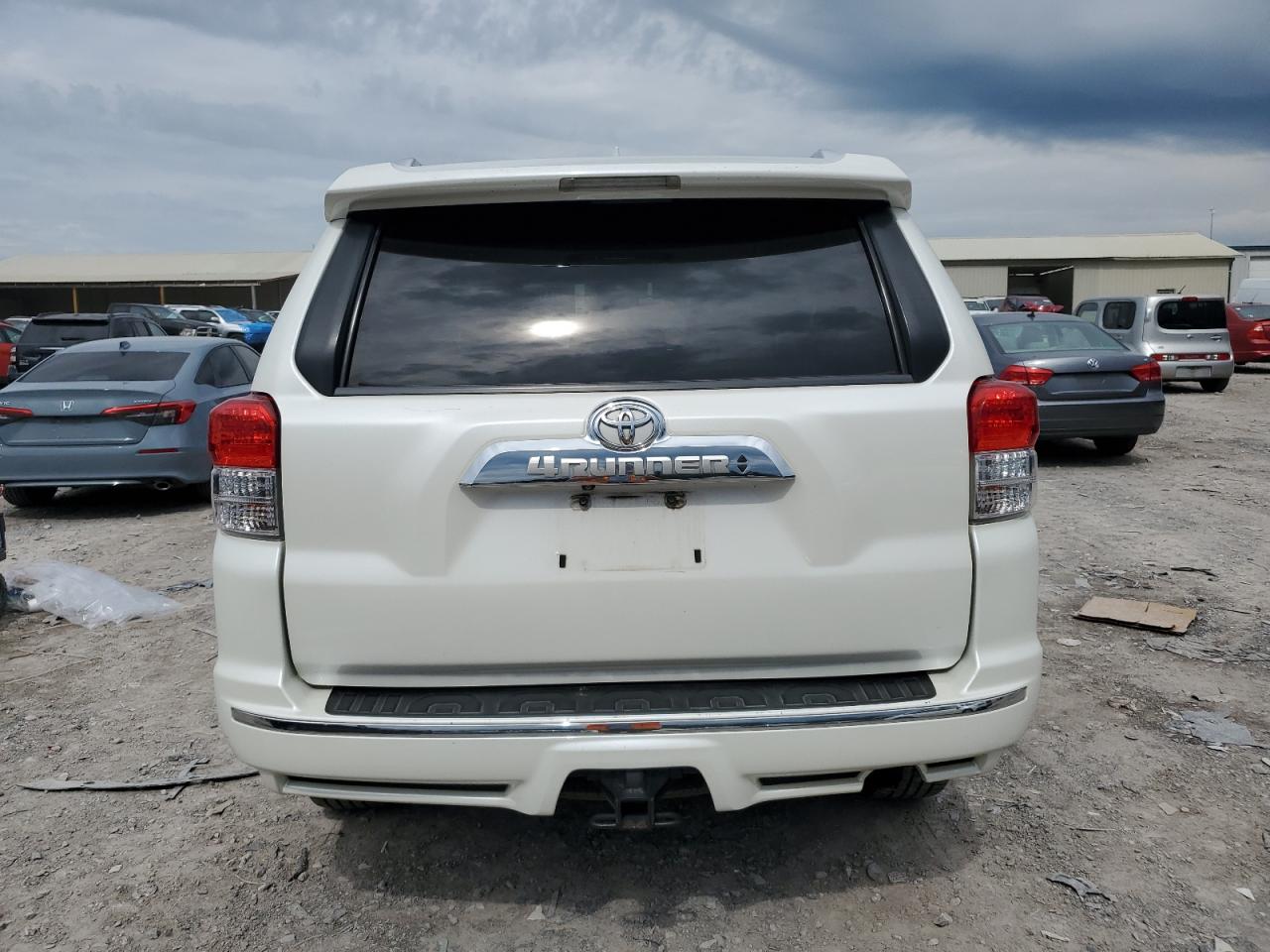2011 Toyota 4Runner Sr5 VIN: JTEBU5JR8B5035538 Lot: 83950755