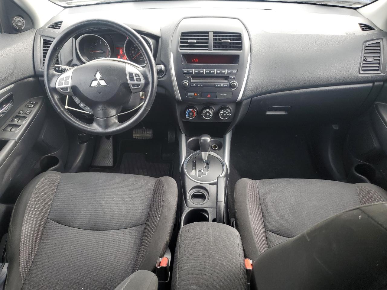 2011 Mitsubishi Rvr Se VIN: JA4AH3AU4BZ601615 Lot: 71311075