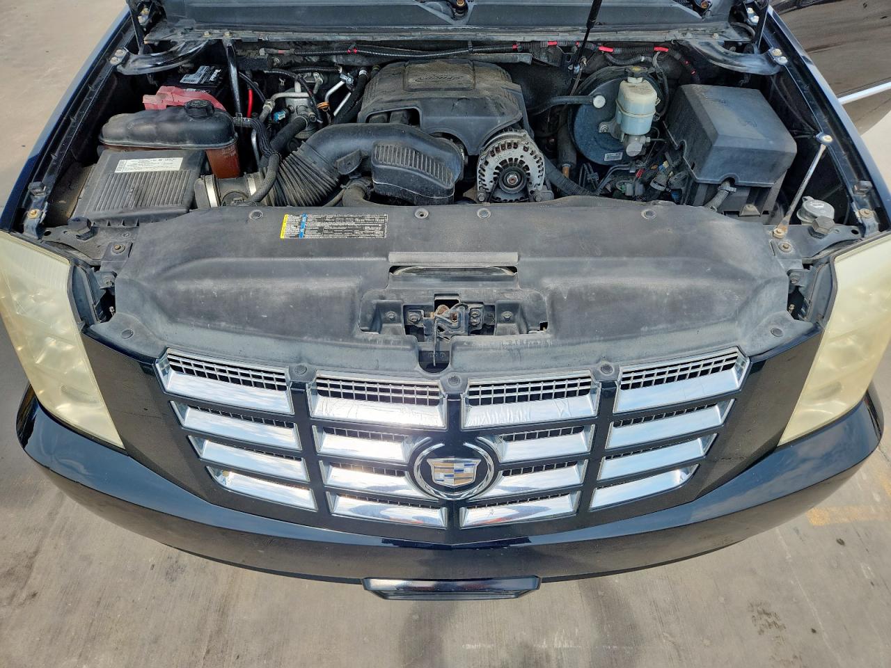 2008 Cadillac Escalade Esv VIN: 1GYFK66878R273538 Lot: 71280535