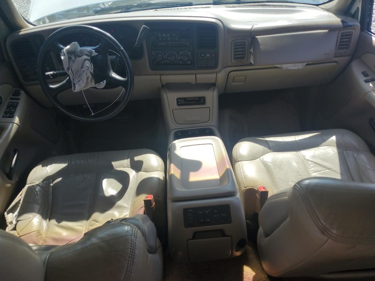 2002 Chevrolet Suburban C1500 VIN: 3GNEC16Z42G152314 Lot: 71688835