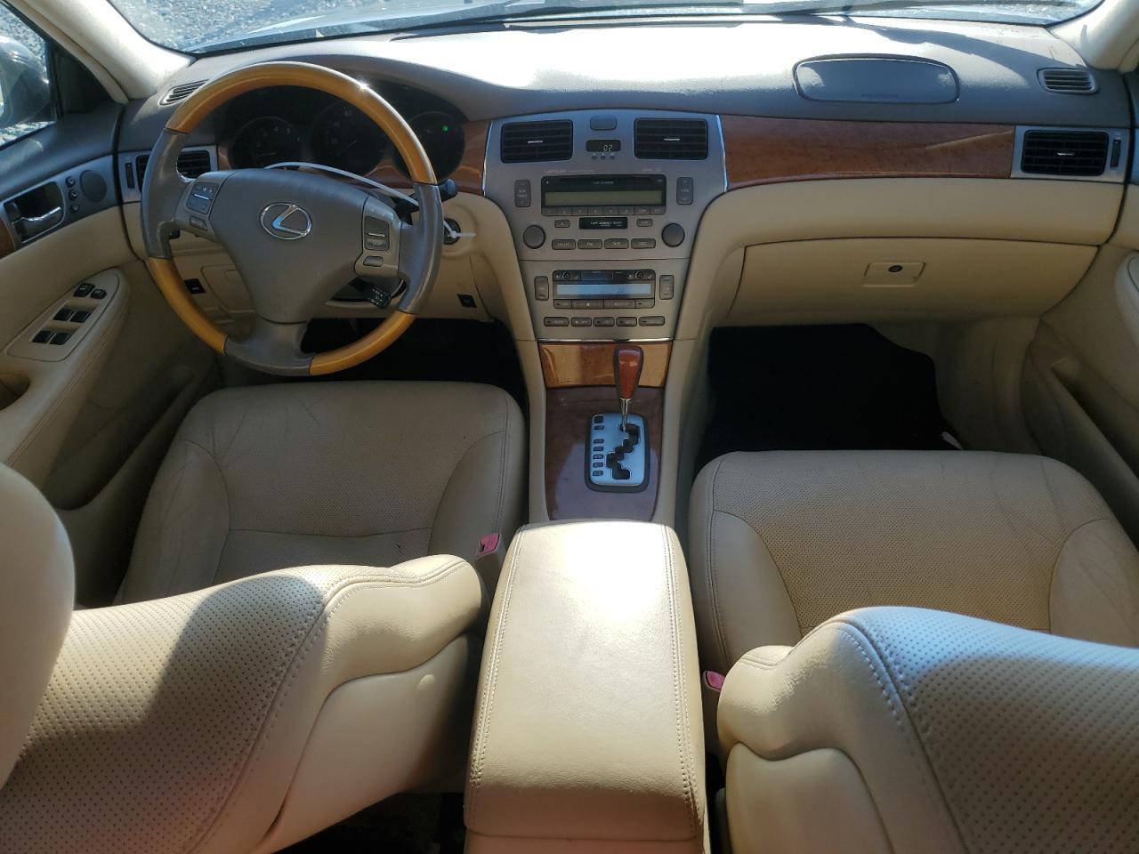 2005 Lexus Es 330 VIN: JTHBA30G355137673 Lot: 80722475