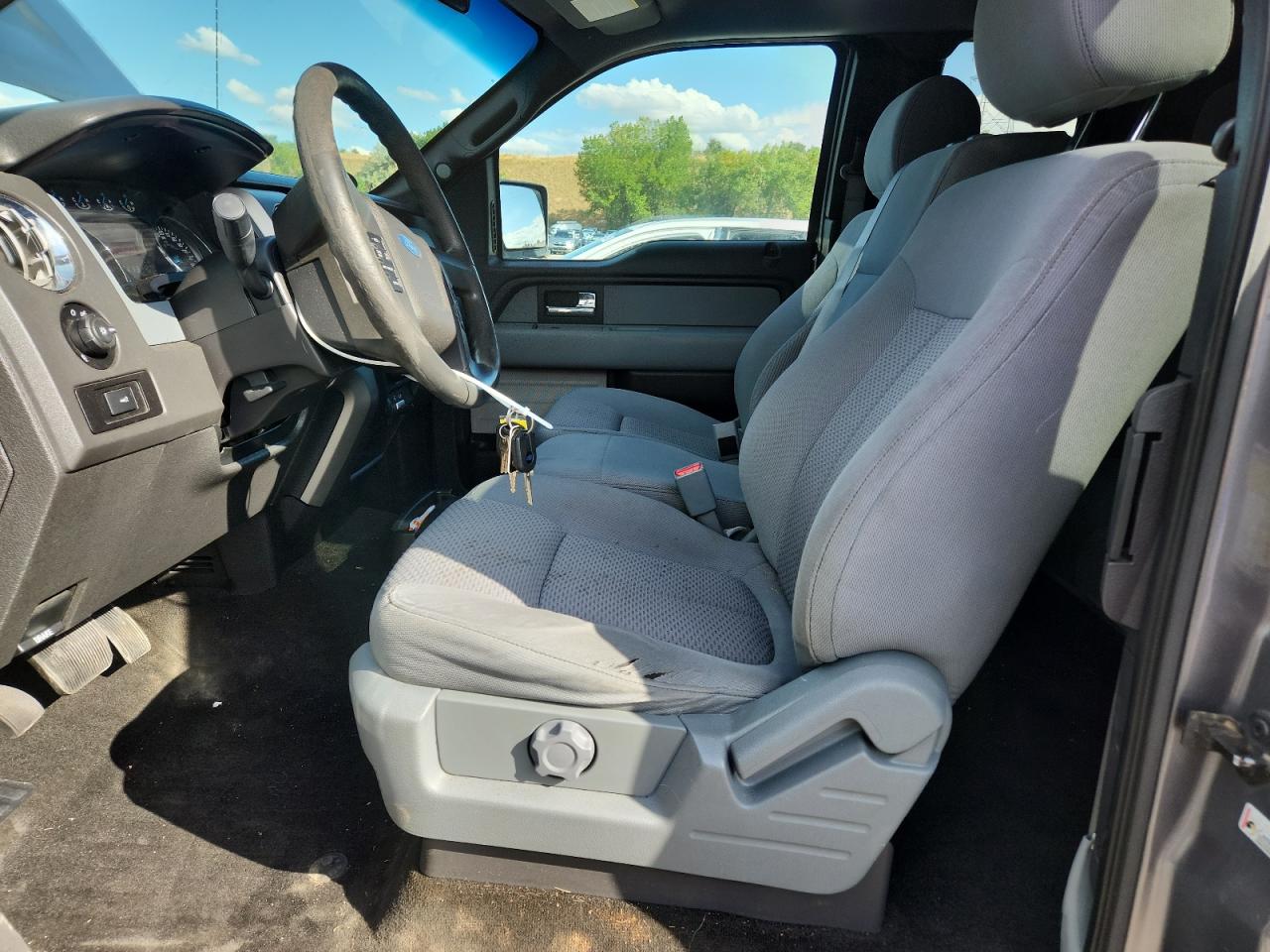 2013 Ford F150 Super Cab VIN: 1FTFX1EF0DFD48490 Lot: 80635395