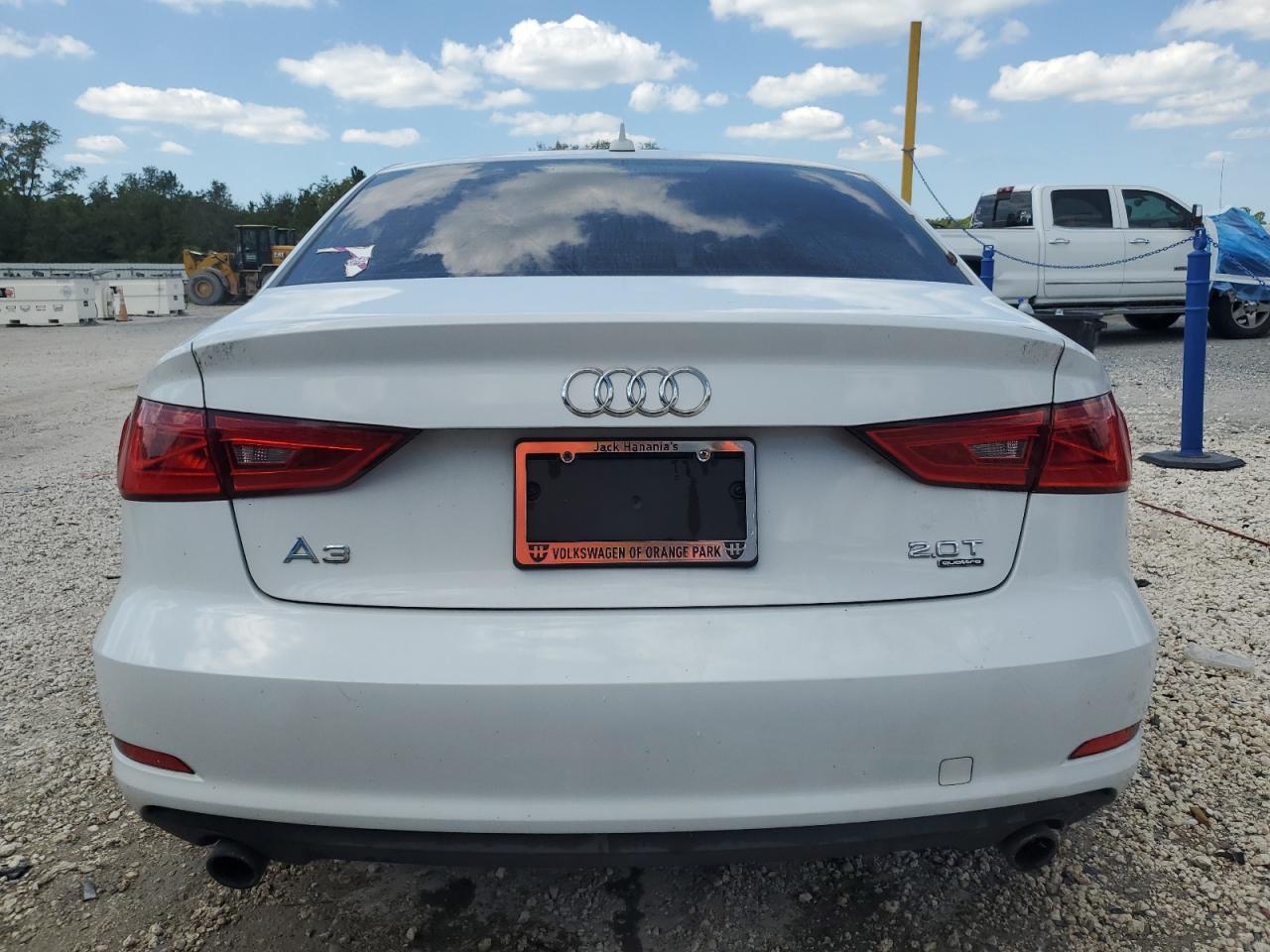 2015 Audi A3 Premium VIN: WAUBFGFF8F1005510 Lot: 70539045