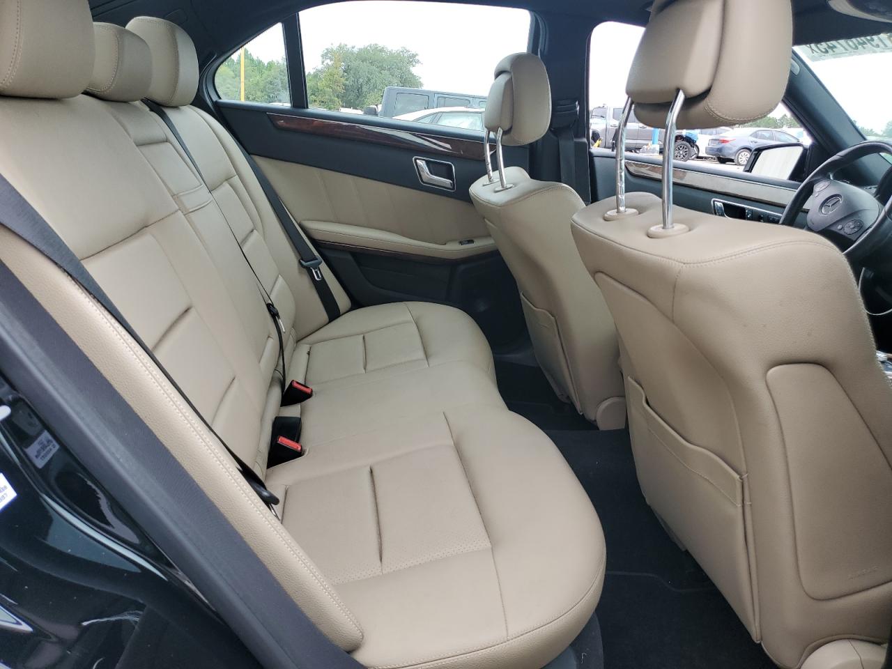 2011 Mercedes-Benz E 350 VIN: WDDHF5GB6BA416417 Lot: 81946745