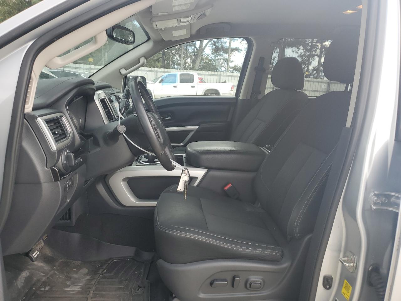 2019 Nissan Titan Platinum Reserve VIN: 1N6AA1E60KN511361 Lot: 81670675