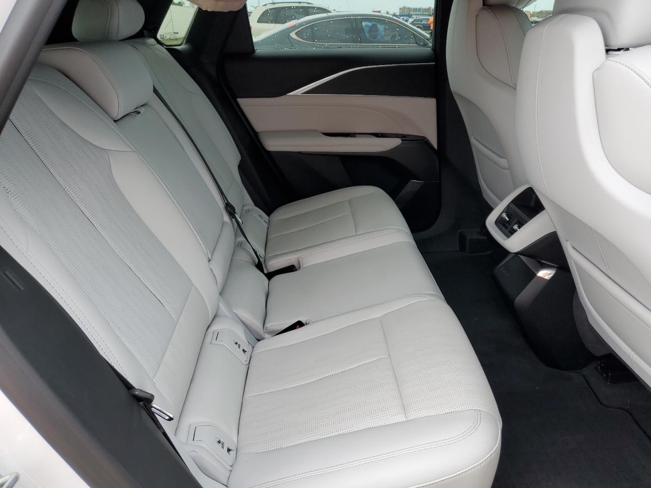 2024 Cadillac Lyriq Luxury VIN: 1GYKPPRKXRZ118495 Lot: 81114835