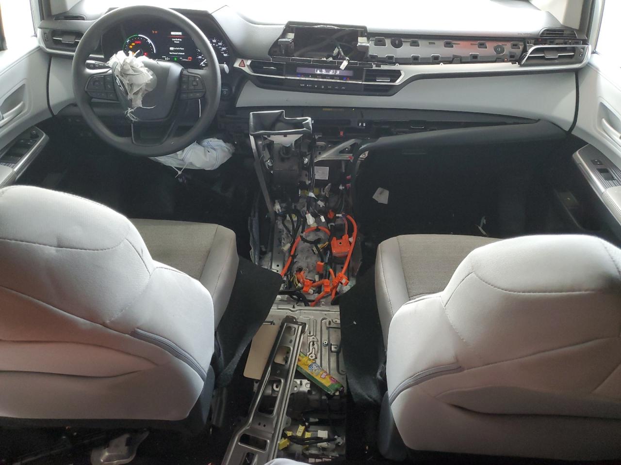 2025 Toyota Sienna Le VIN: 5TDKSKFC9SS202125 Lot: 81468155